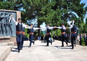 Erzurum'da milli coşku